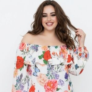 Floral Off-Shoulder Blouse by Hibluco